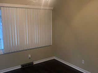 2325 Roseview Dr, Toledo, OH 43613