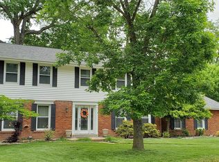 102 Minitree Ct, Chesterfield, MO 63017