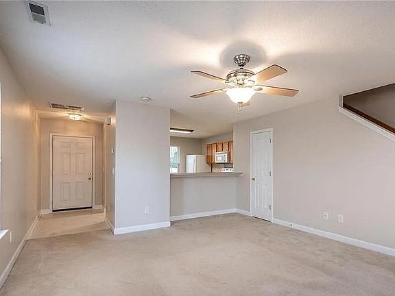 3rd image of 1943 9th Street Pl SE