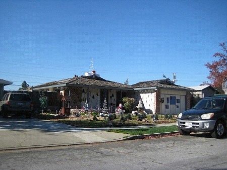 2nd image of 41649 Maywood St