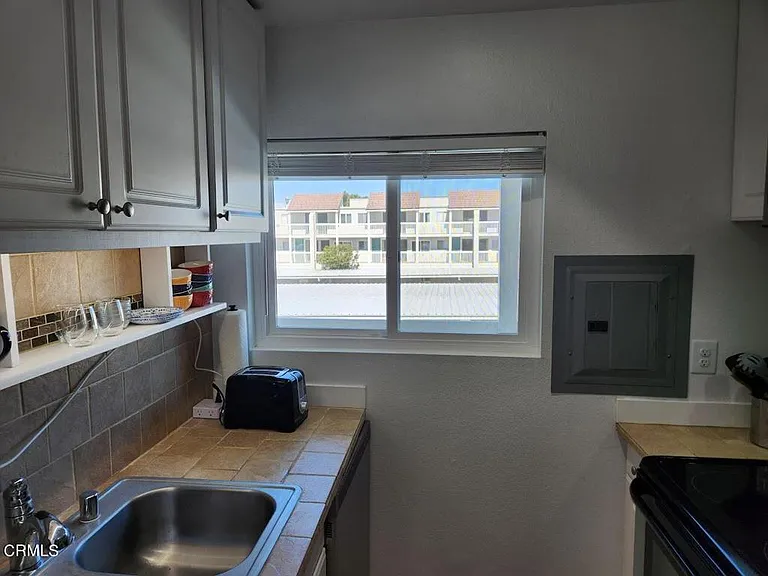 255 S Ventura Rd #238 — Photo 5