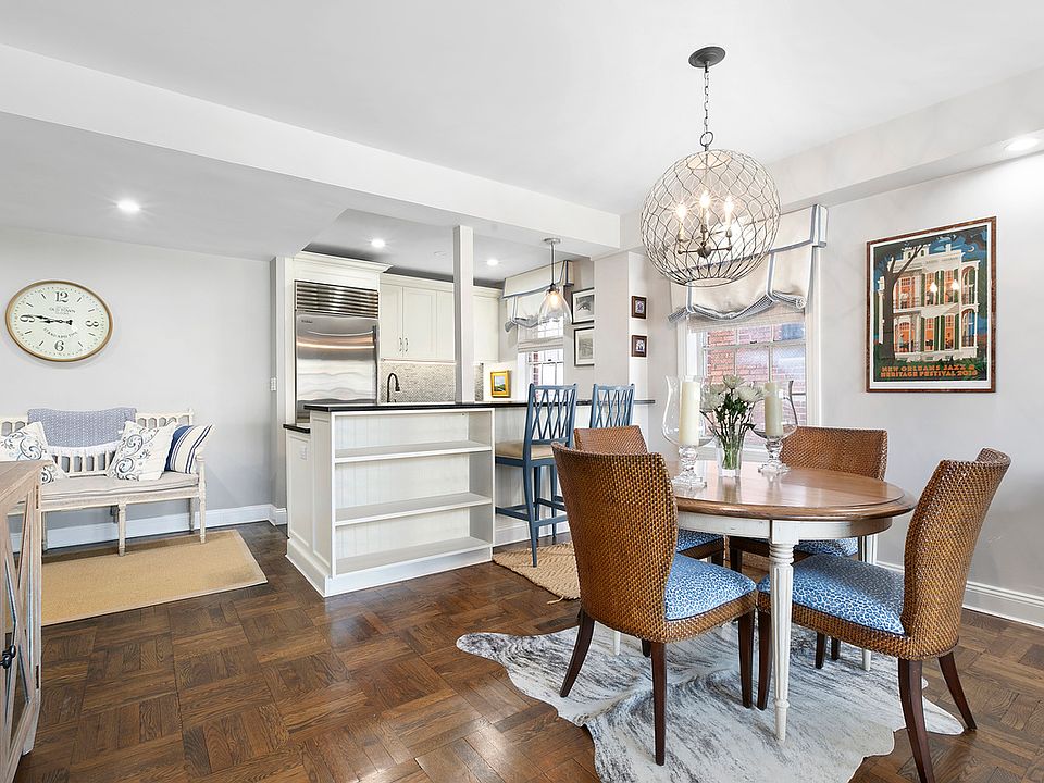 1st image of 2 Horatio St APT 15R