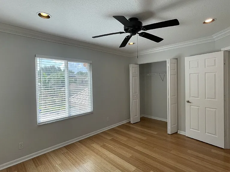 4857 Victoria Cir — Photo 15