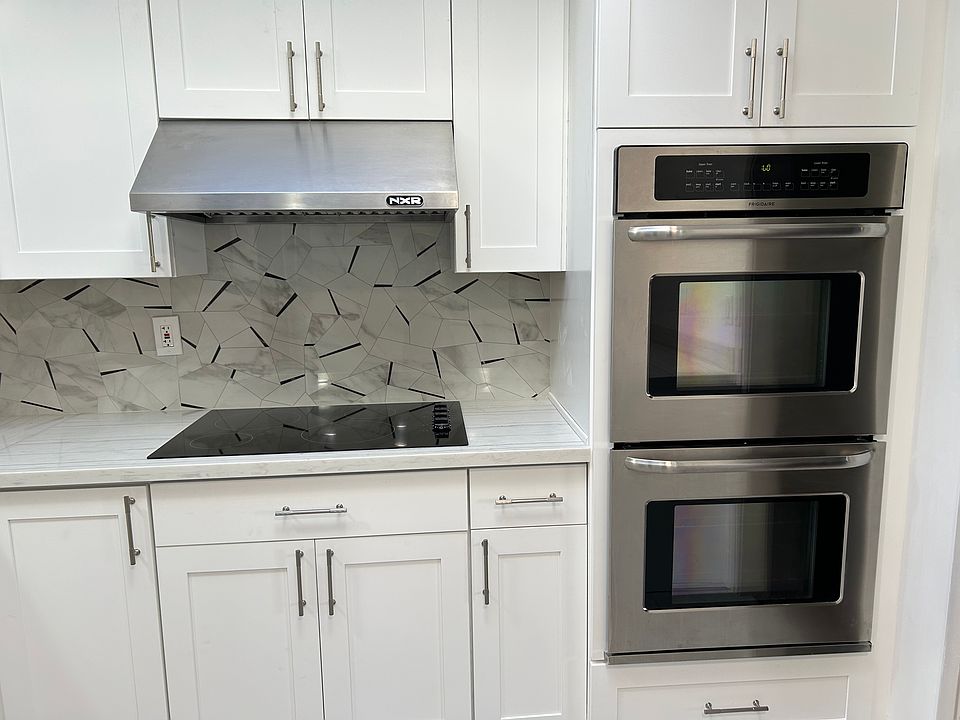 Double Oven and Induction Range