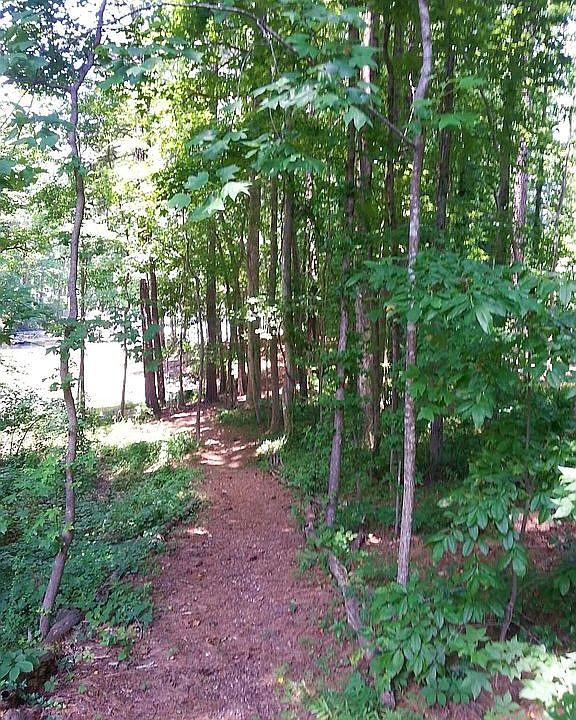 2nd image of 6430 Old Shadburn Ferry Rd