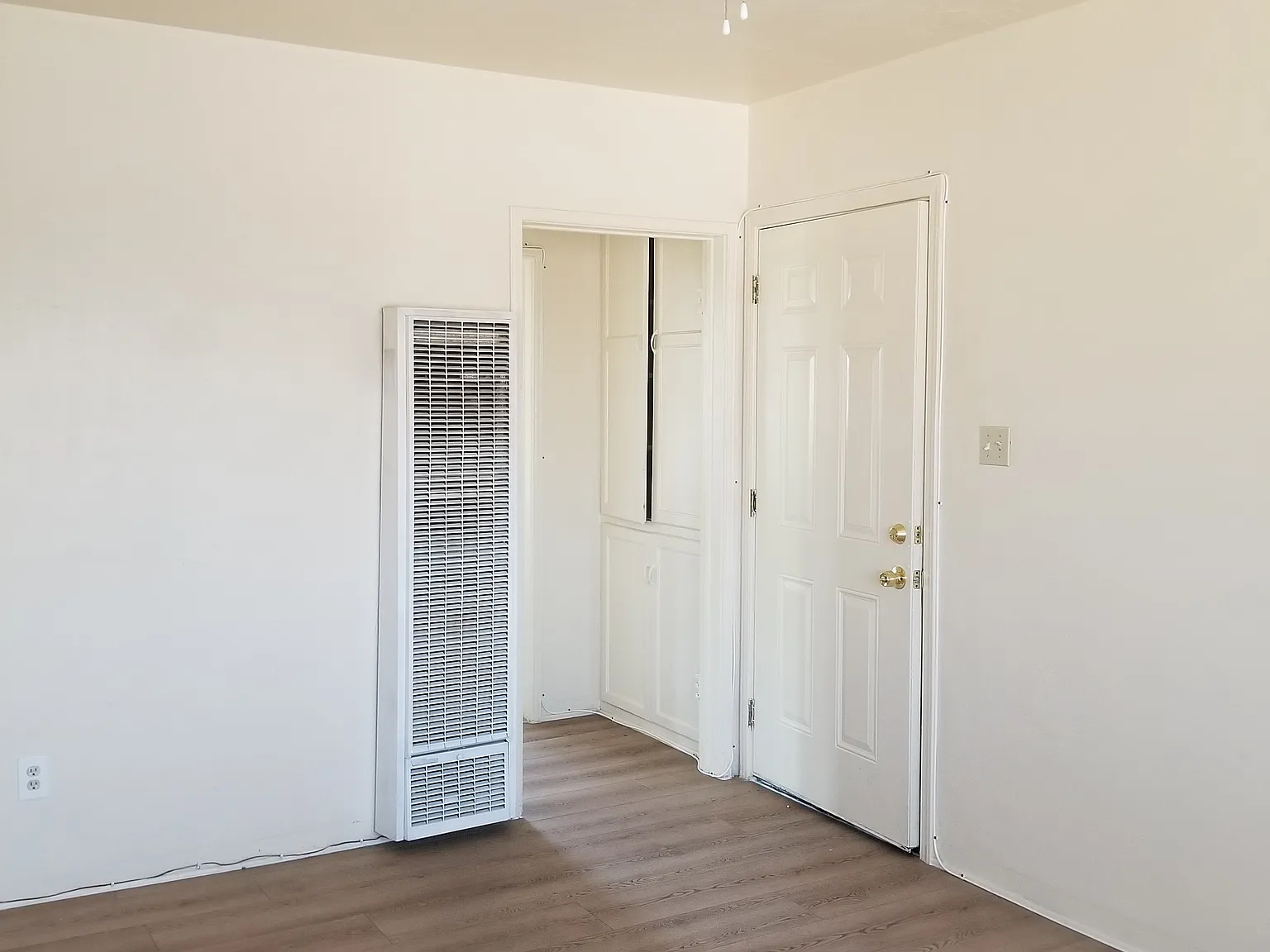 1 bed, 500 sqft, $1,980 — Photo 1