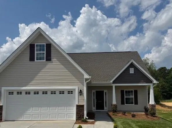 1372 Dandridge Dr #336, Kernersville, NC 27284