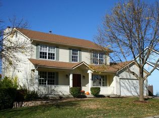 21 Walnut Knoll Ct, Saint Charles, MO