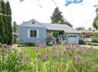 255 E Berkeley St, Gladstone, OR