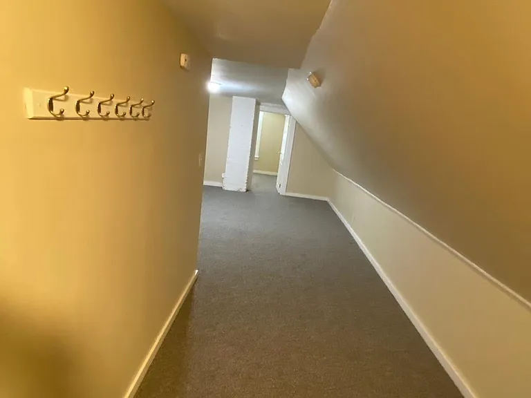 160 Butler St #2 — Photo 8