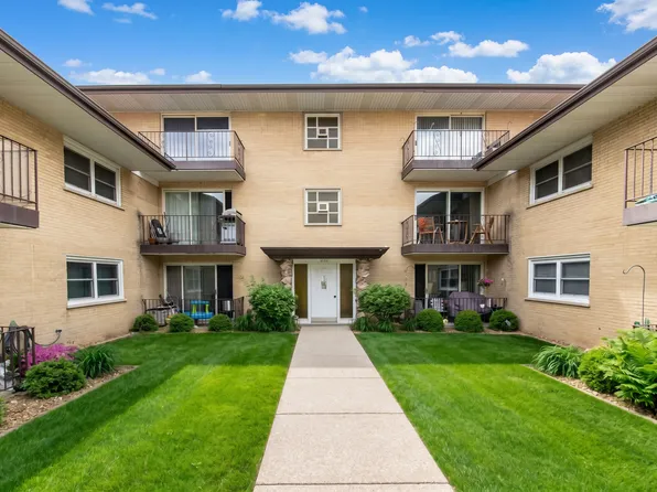 6126 S Kensington Ave APT C, Countryside, IL 60525