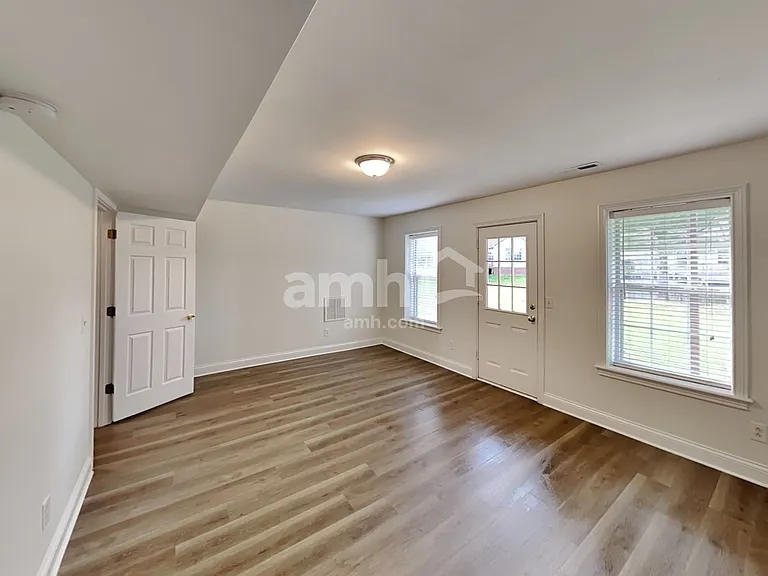 2020 Prescott Way — Photo 17