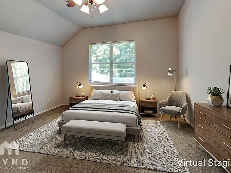 3317 Wood Valley Rd — Photo 3
