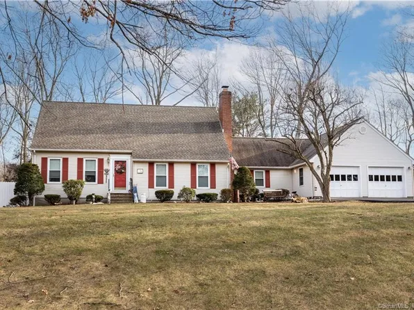 60 Saddle Road, Wolcott, CT 06716