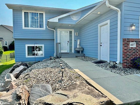 2nd image of 607 Pine Brooke Dr