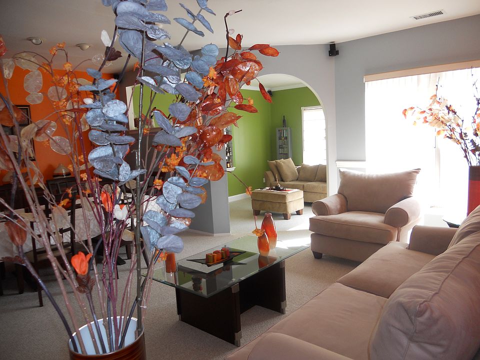 1st image of 722 Birchwood Park Dr