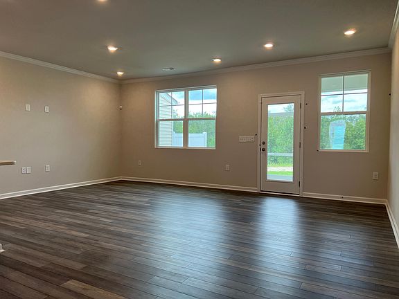 Family Room, door to screen porch