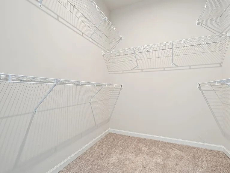 121 Callowhill Ln — Photo 13