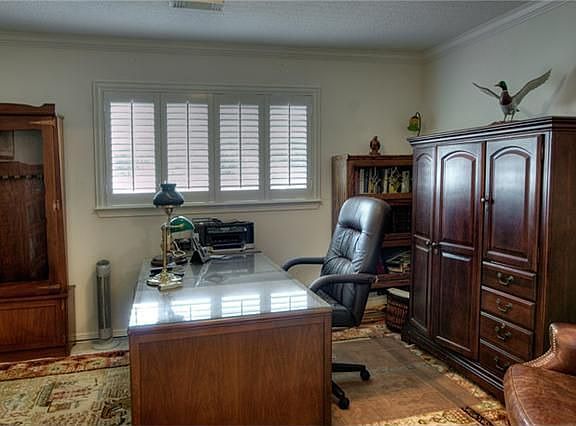 2nd image of 12800 Briar Forest Dr Unit 173
