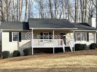 59 Landing Ln, Powder Springs, GA 30127