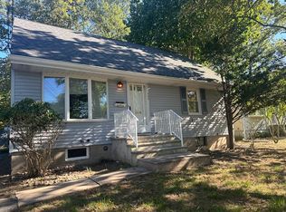120 Seminole Ave, Oakland, NJ 07436