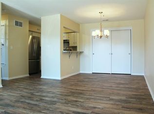 27 Cedar Ct, Bedminster, NJ 07921