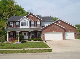 3823 Sequoia Dr, Edwardsville, IL 62025