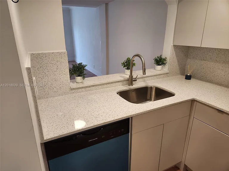 6709 N Kendall Dr #230 — Photo 6