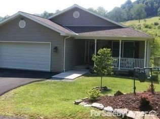 84 Chub Run Rd, Mount Clare, WV 26408
