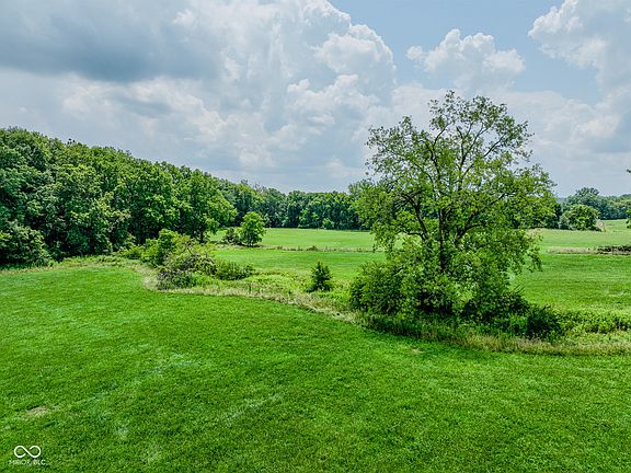 4th image of 1645 Dye Creek Ct
