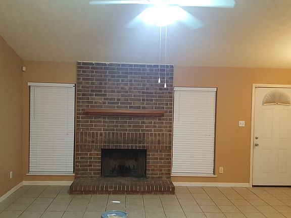 4th image of 2019 Bridger Dr