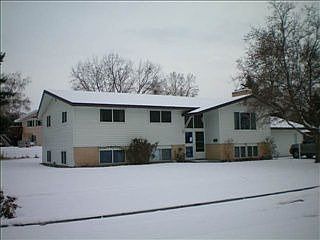 1st image of 2102 Hoxie Ave