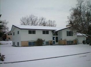 2102 Hoxie Ave, Richland, WA 99354