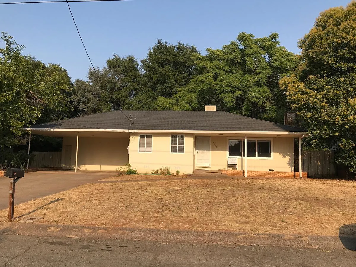 3597 Ricardo Ave photo 1