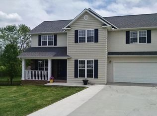 Austin Ln, Jacksboro, TN 37757