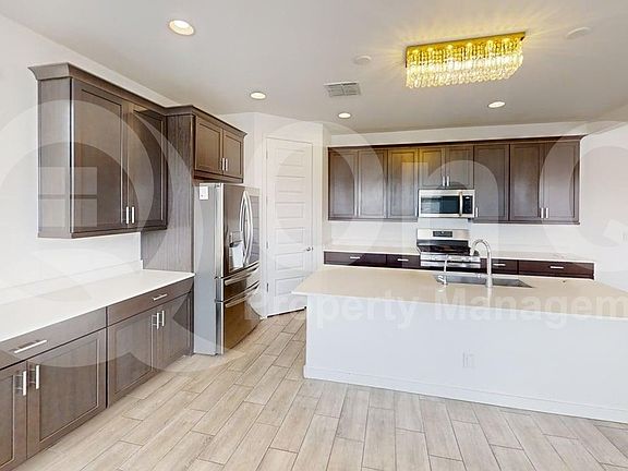 5th image of 2567 W Hidalgo Ave