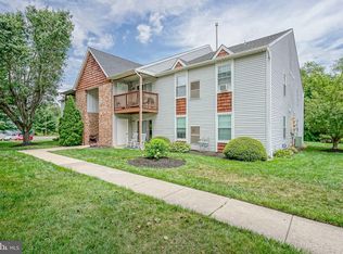 93 Claire Ct, Blackwood, NJ 08012