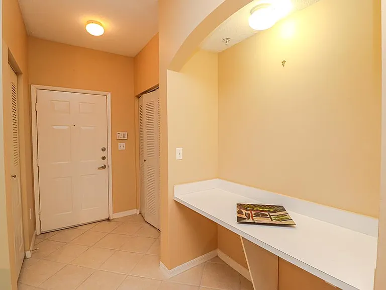 540 Florida Club Blvd #540 — Photo 6