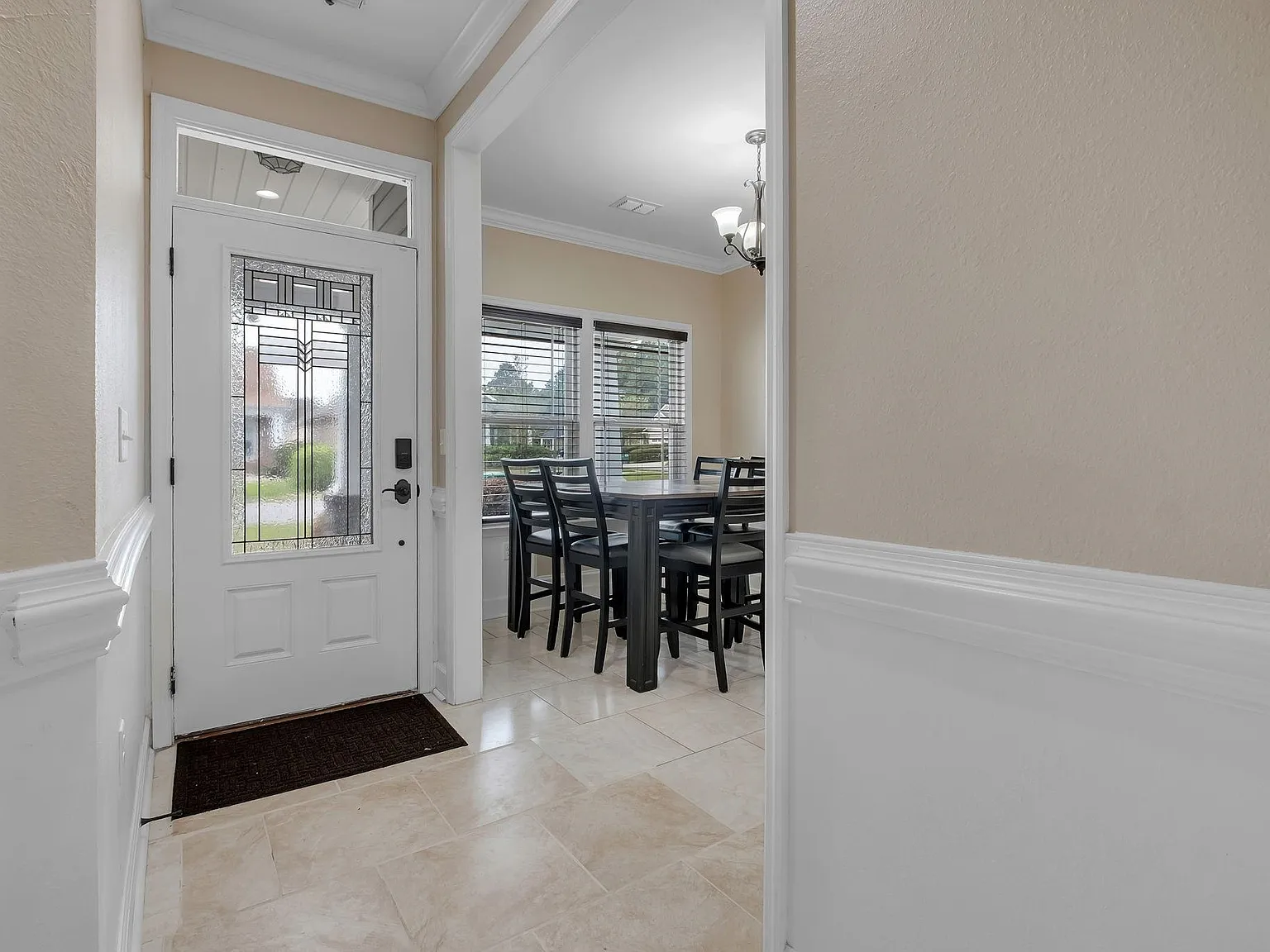 3 bed, 1528 sqft, $2,600 — Photo 3