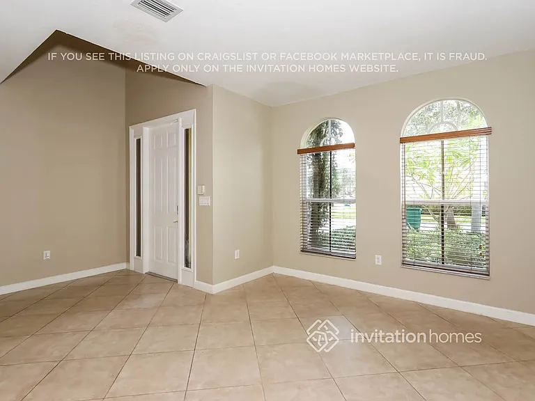 12274 SW 123rd Pl — Photo 3