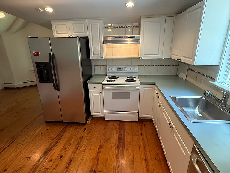 793 Lake St #5 — Photo 45