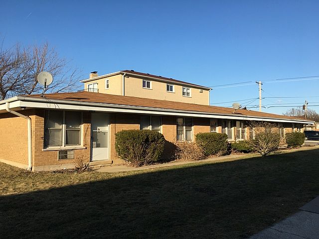 1st image of 15920 Le Claire Ave APT 4