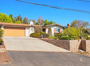 177 Woodland Dr, Vista, CA 92083