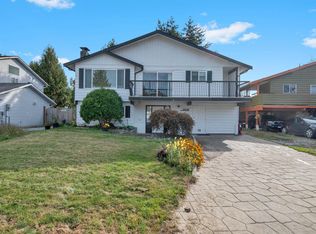21028 119th Ave, Maple Ridge, BC V2X 7N7