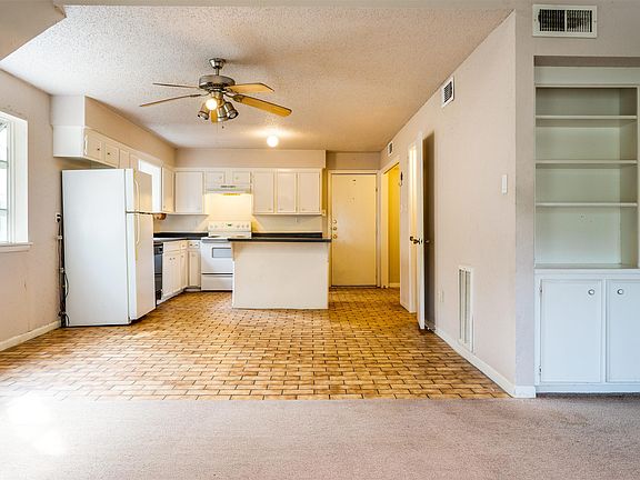 5th image of 22802 Archibald Blair Ln