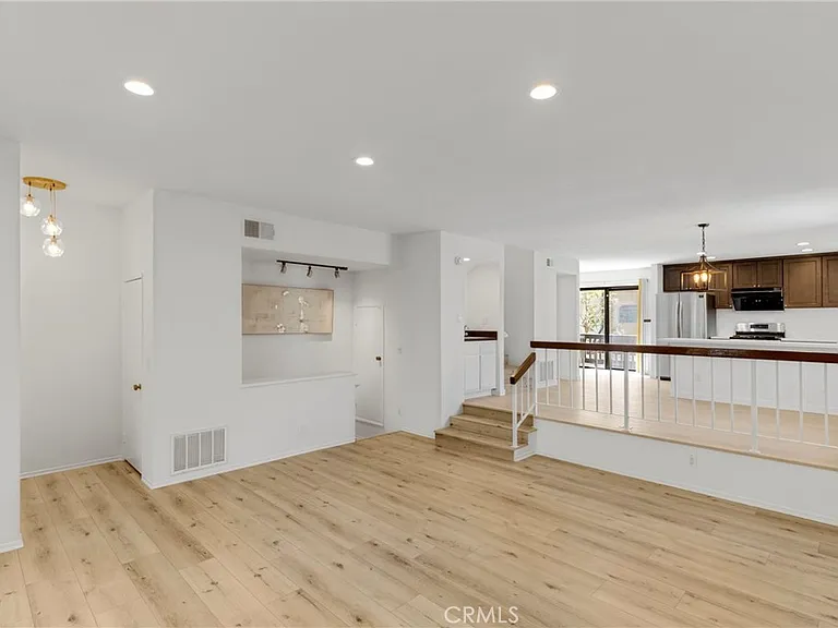 21900 Marylee St #257 — Photo 6