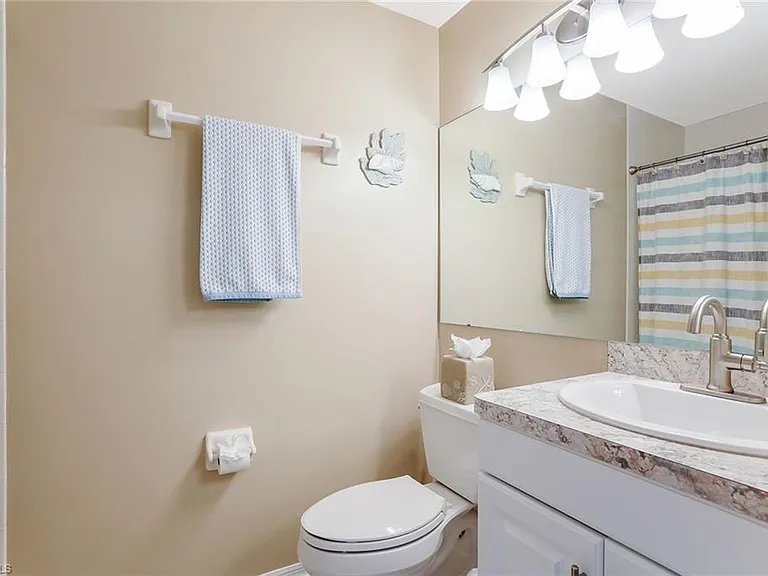 9022 Michael Cir #4 — Photo 24