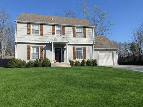 2114 W 79th Ter, Prairie Village, KS 66208