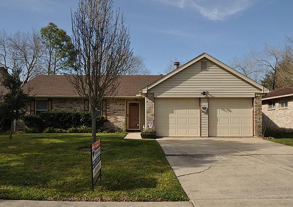 1st image of 2822 Sugar Wood Dr