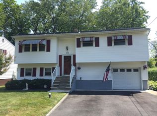 1614 Oakwood Rd, Wall Township, NJ 07719